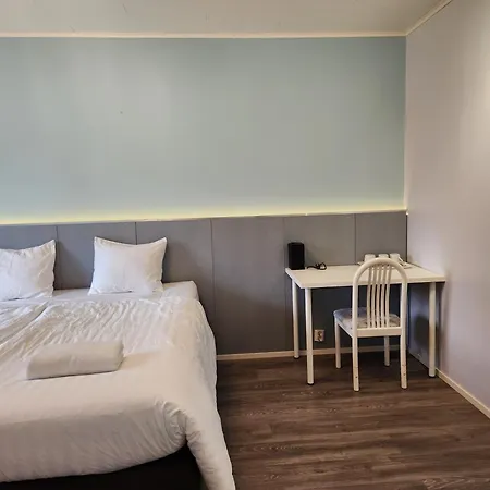 Hotell Lakesidehotelli *